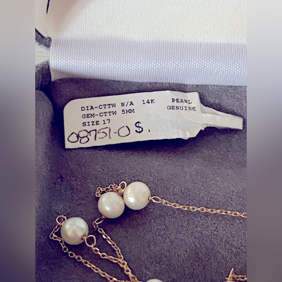 14K Gold Freshwater Pearl Station Necklace 16" Signed O.T.C 14Kt 3 grams - Picture 6 of 10